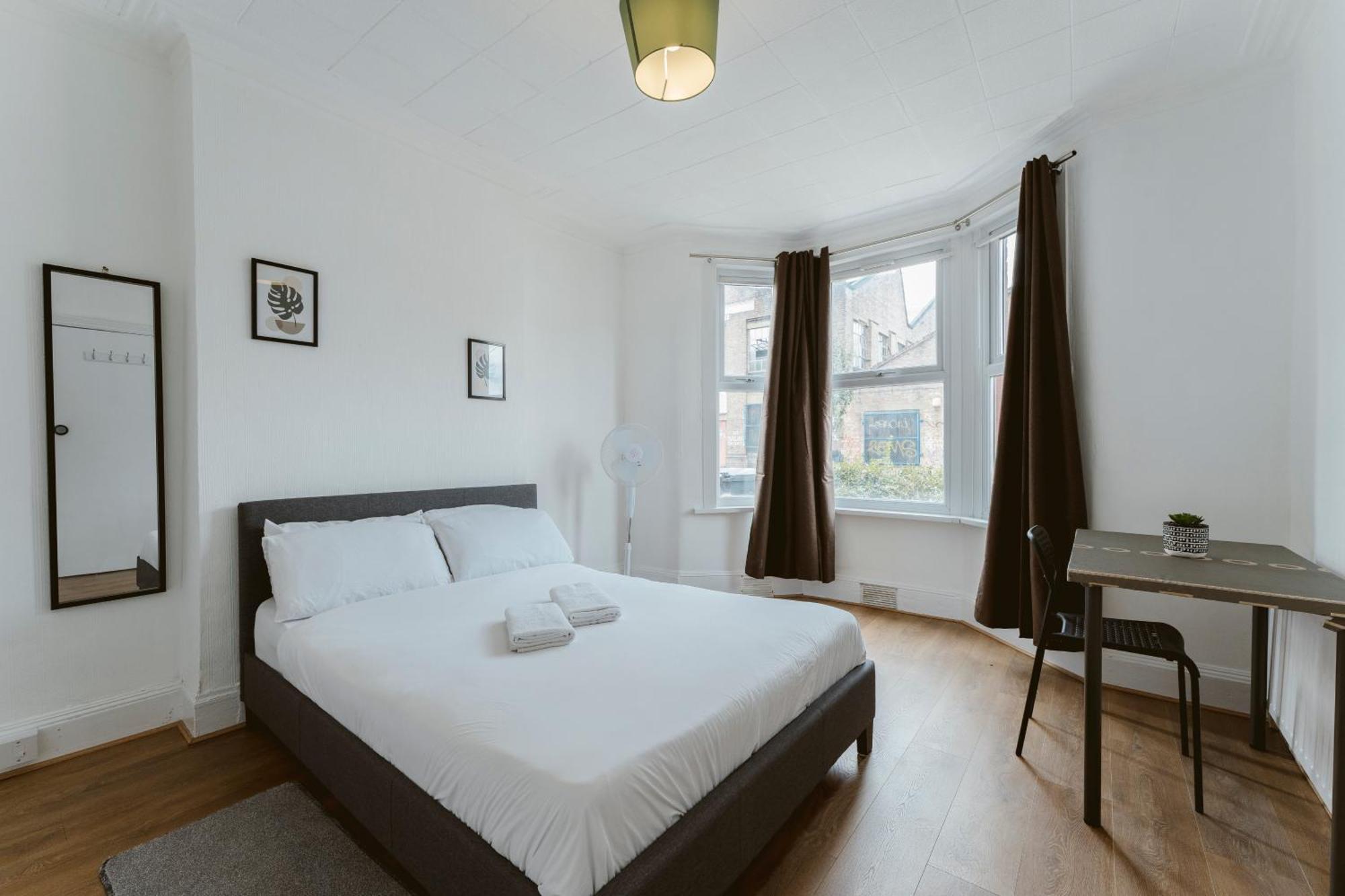 Manor House Great Rooms To Stay ลอนดอน ภายนอก รูปภาพ